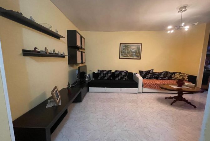 Shtepi ne shitje 2+1 ne Tirane - 135,000 Euro
