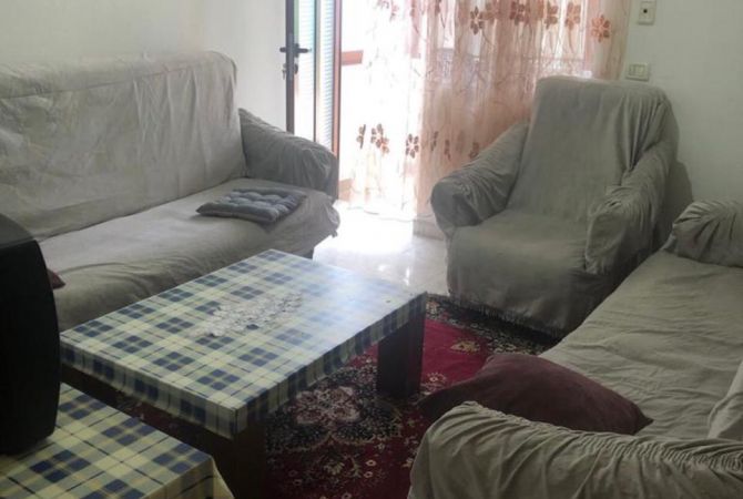 Shtepi me qera 2+1 ne Tirane - 350 Euro