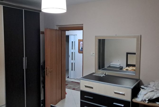 Shtepi me qera 2+1 ne Tirane - 500 Euro