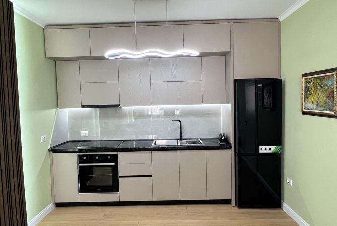 Shtepi ne shitje Apartament ne Tirane, 2+1, Mobilimi E mobiluar, Pagesa 145,000  Euro.