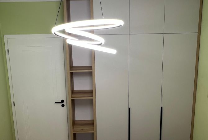 Shtepi ne shitje Apartament ne Tirane, 2+1, Mobilimi E mobiluar, Pagesa 145,000  Euro.