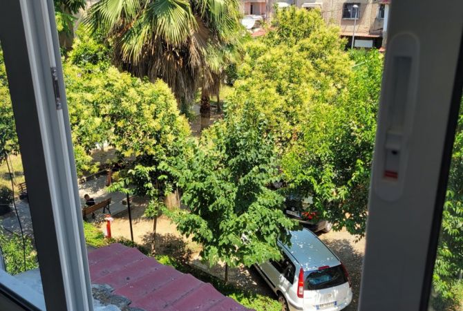 Shtepi me qera Apartament ne Tirane, 1+1, Mobilimi E mobiluar, Pagesa 390  Euro.