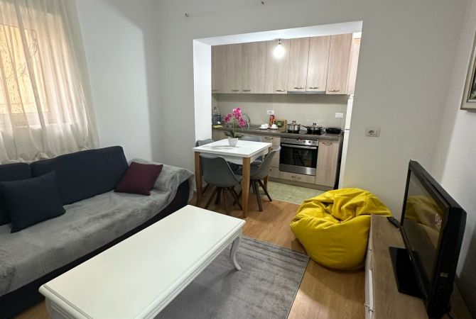 Shtepi ne shitje 3+1 ne Tirane - 175,000 Euro