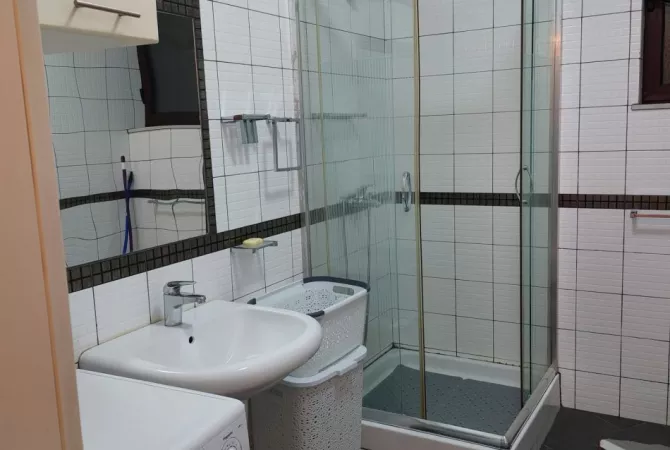 Shtepi me qera 2+1 ne Tirane - 600 Euro