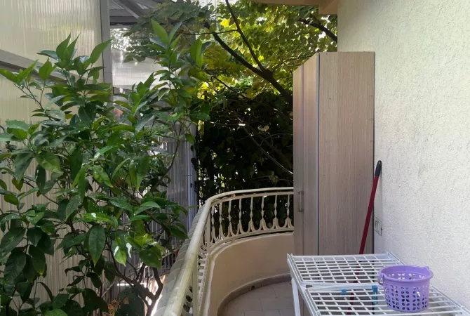Shtepi me qera 1+1 ne Tirane - 450 Euro