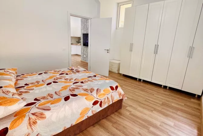 Shtepi me qera Apartament ne Tirane, 1+1, Mobilimi E mobiluar, Pagesa 450  Euro.