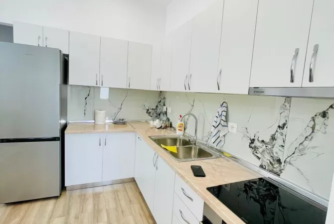 Shtepi me qera Apartament ne Tirane, 1+1, Mobilimi E mobiluar, Pagesa 450  Euro.