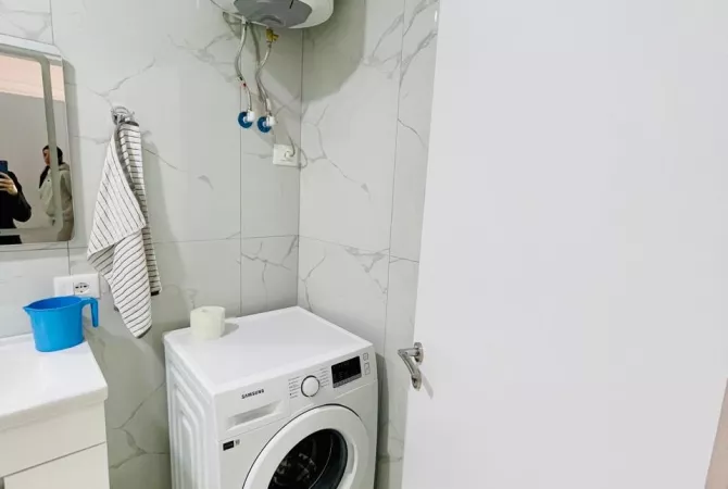 Shtepi me qera Apartament ne Tirane, 1+1, Mobilimi E mobiluar, Pagesa 450  Euro.