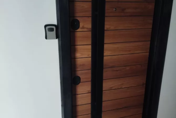 Shtepi ne shitje Apartament ne Tirane, 1+1, Mobilimi E mobiluar, Pagesa 58,000  Euro.