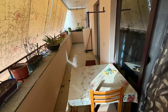 Shtepi me qera 2+1 ne Tirane - 500 Euro