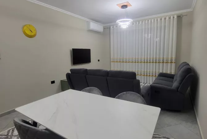Shtepi me qera 1+1 ne Tirane - 450 Euro