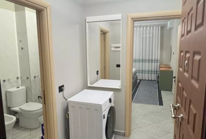 Shtepi me qera Apartament ne Tirane, 1+1, Mobilimi E mobiluar, Pagesa 450  Euro.