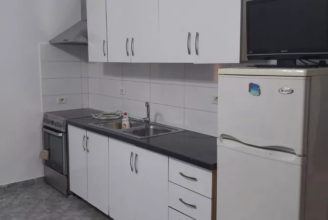 Shtepi ne shitje 1+1 ne Tirane - 70,000 Euro