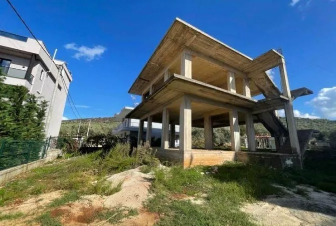 Shtepi ne shitje 2+1 ne Sarande - 250,000 Euro