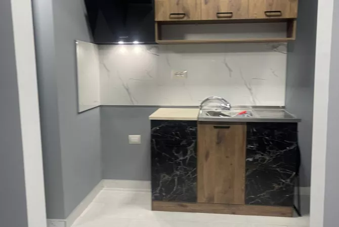 Casa in affitto 1+1 a Tirana - 450 Euro