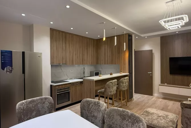 Shtepi me qera Apartament ne Tirane, 2+1, Mobilimi E mobiluar, Pagesa 800  Euro.