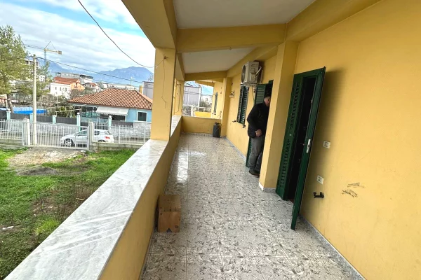 Shtepi me qera 2+1 ne Tirane - 25,000 Leke