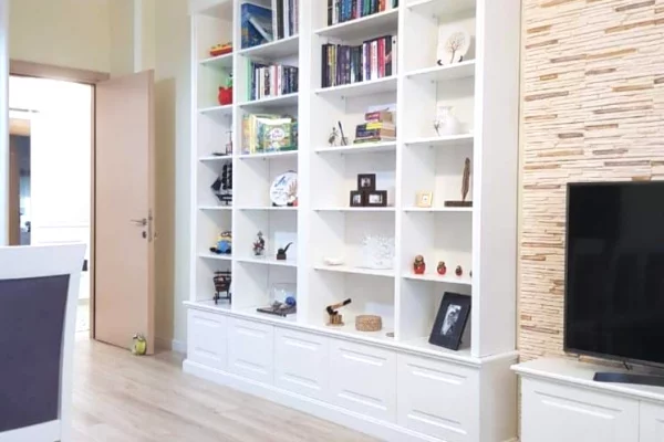 JEPET ME QERA APARTAMENT 1+1+ – FRESK, RRUGA SHEFQET KUKA