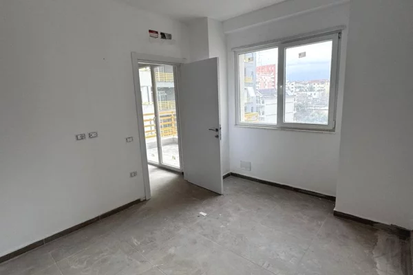 Apartment for rent in Tirana 1+1, Emty