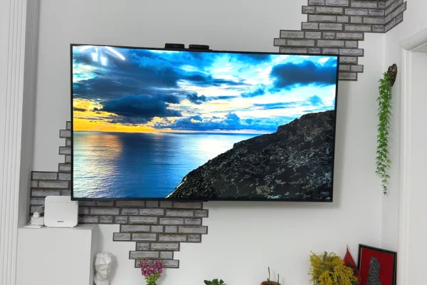 Shtepi ne shitje Apartament ne Tirane, 2+1, Mobilimi E mobiluar, Pagesa 125,000  Euro.