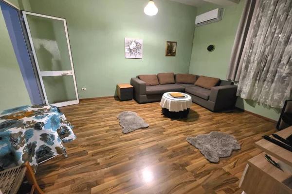 House for Rent 1+1 in Tirana - 50,000 Leke