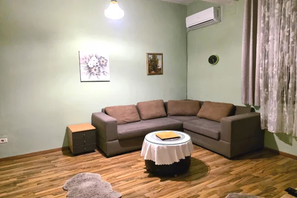 House for Rent 1+1 in Tirana - 50,000 Leke