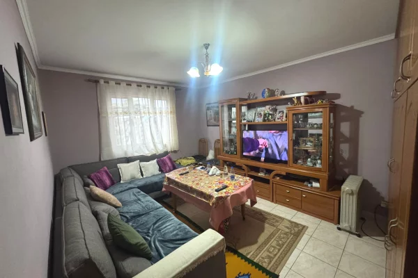 SHITET APARTAMENT 2+1 – VASIL SHANTO, RR. IRFAN TOMINI