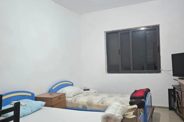 Shtepi me qera Apartament ne Tirane, 1+1, Mobilimi E mobiluar, Pagesa 33,000  Leke.