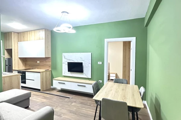 Shtepi me qera Apartament ne Tirane, 2+1, Mobilimi E mobiluar, Pagesa 50,000  Leke.