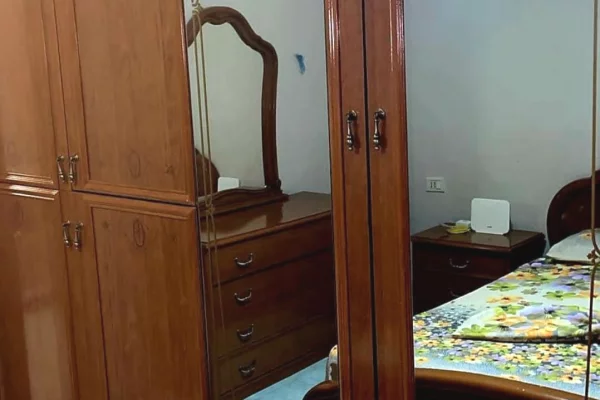 Shtepi me qera Apartament ne Tirane, 1+1, Mobilimi E mobiluar, Pagesa 45,000  Leke.