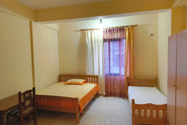 Shtepi me qera Garsoniere ne Tirane - 30,000 Leke