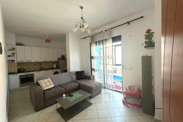 Shtepi ne shitje 1+1 ne Tirane - 85,000 Euro