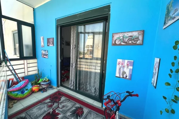 Shtepi ne shitje Apartament ne Tirane, 1+1, Mobilimi E mobiluar, Pagesa 85,000  Euro.