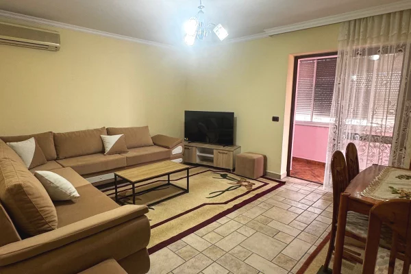 Shtepi ne shitje 2+1 ne Tirane - 16,000,000 Leke