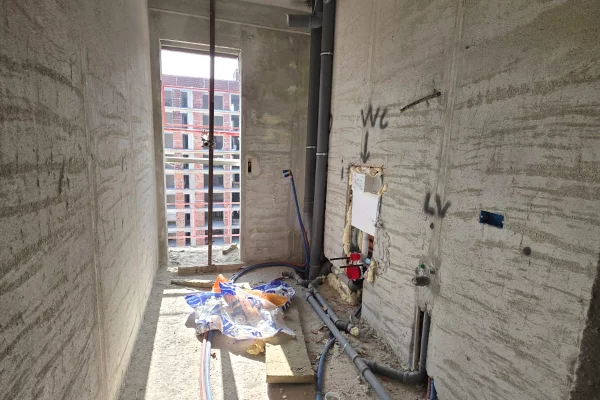 Apartment for sale in Tirana 2+1, Emty