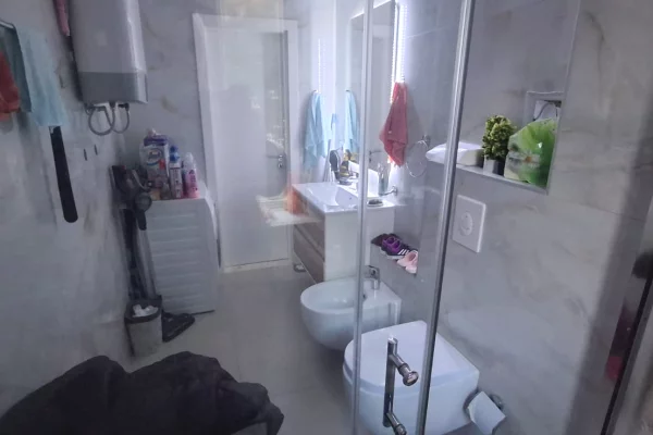 Apartment for sale in Tirana 1+1, Furnished