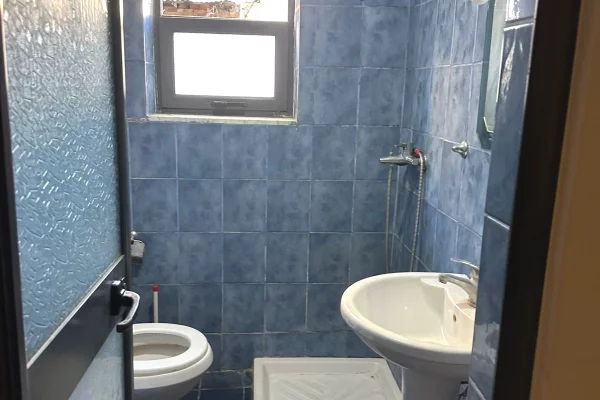 JEPET ME QIRA APARTAMENT 1+1 – BRRYLI