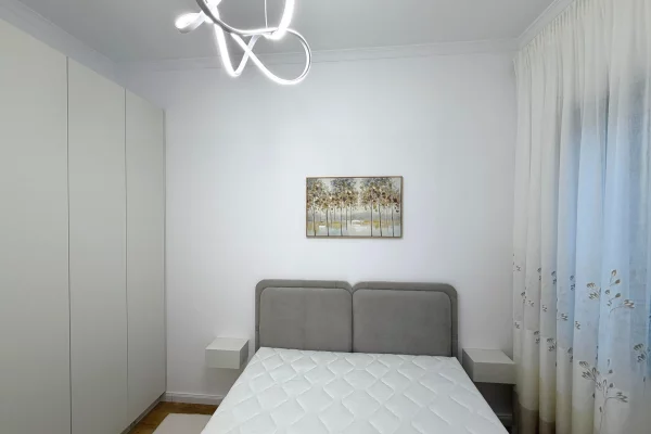 Appartamento in vendita a Tirana 2+1, Arredato