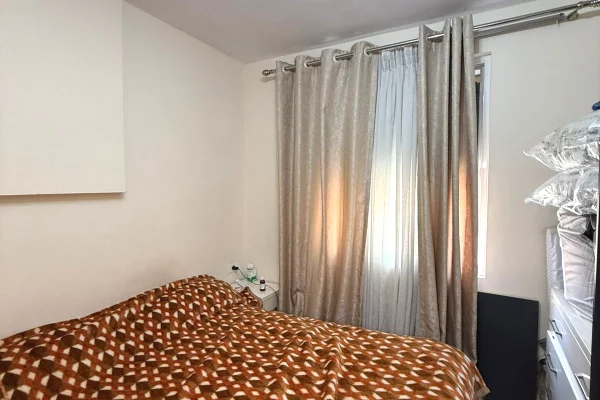 Shtepi ne shitje Apartament ne Tirane, 1+1, Mobilimi E mobiluar, Pagesa 12,000,000  Leke.