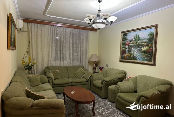 Shtepi me qera 2+1 ne Tirane - 55,000 Leke