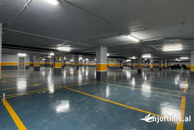 Shtepi me qera Apartament ne Tirane, 2+1, Mobilimi E mobiluar, Pagesa 1,400  Euro.