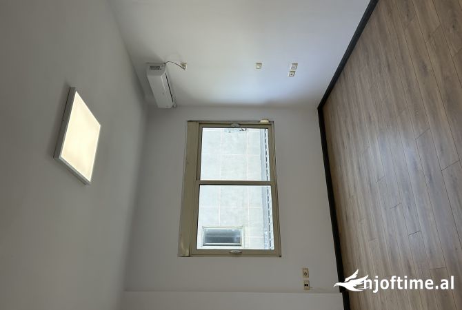 Shtepi me qera 2+1 ne Tirane - 700 Euro