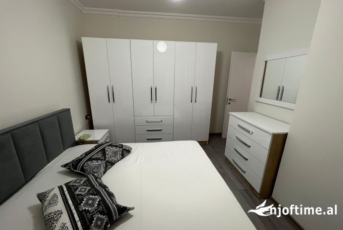 Shtepi me qera 1+1 ne Tirane - 650 Euro
