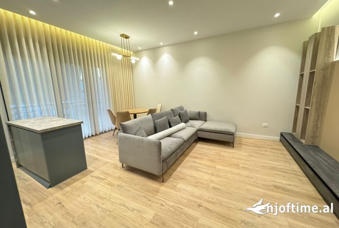 Shtepi me qera 1+1 ne Tirane - 800 Euro