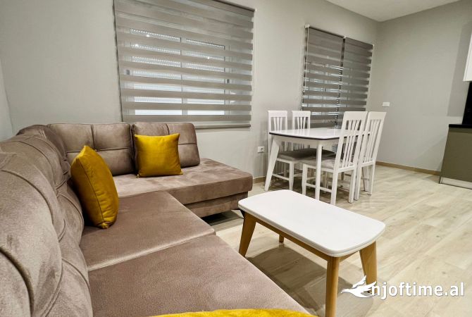 Shtepi me qera 2+1 ne Tirane - 650 Euro