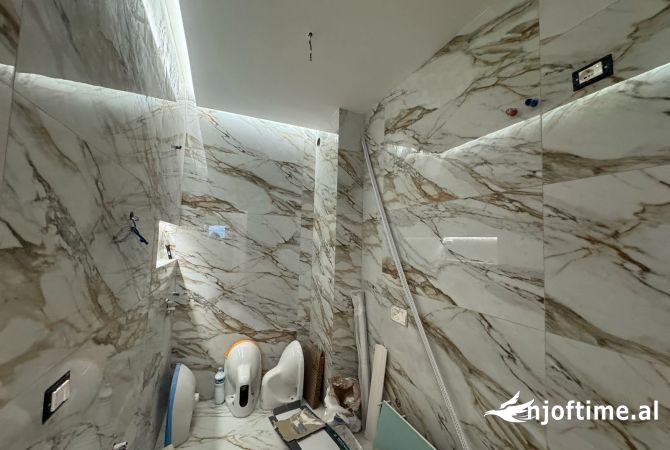 Shtepi me qera 2+1 ne Tirane - 700 Euro