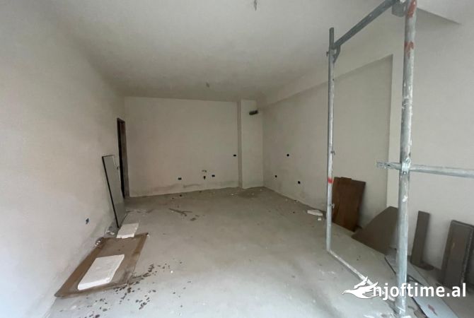 Shtepi ne shitje 2+1 ne Tirane - 117,000 Euro