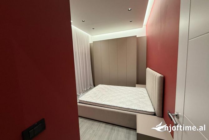 Shtepi me qera 2+1 ne Tirane - 500 Euro