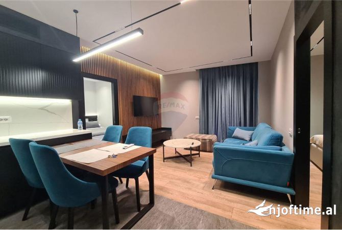 Shtepi me qera 2+1 ne Tirane - 1,350 Euro