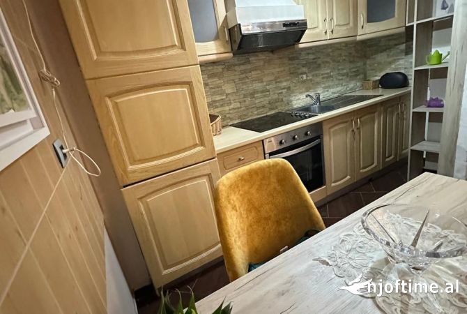Shtepi ne shitje 1+1 ne Tirane - 175,000 Euro